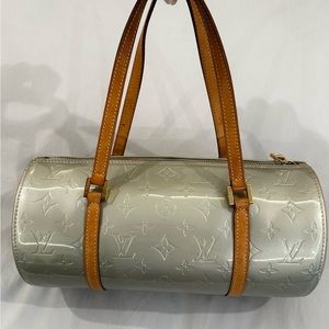 Louis Vuitton Papillon silver gray bag.